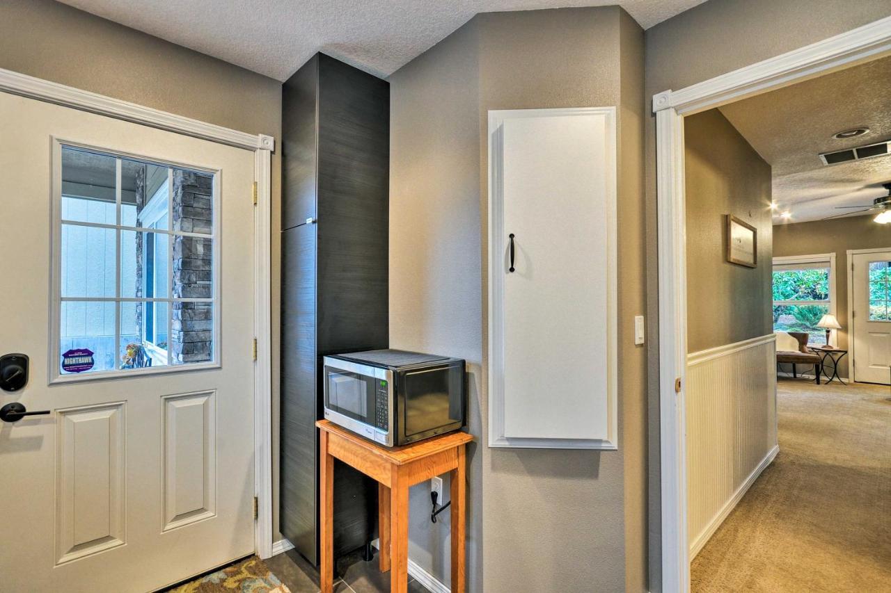 Cute And Cozy Pdx Area Townhouse 31 Mi To Mt Hood! Villa Boring Buitenkant foto